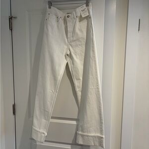 Low slung baggy jean